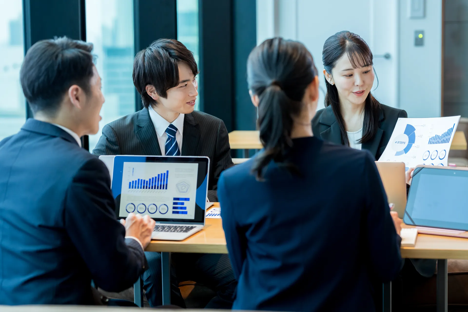 ナレッジを蓄積する目的と方法とは？活用までの5ステップとコツ