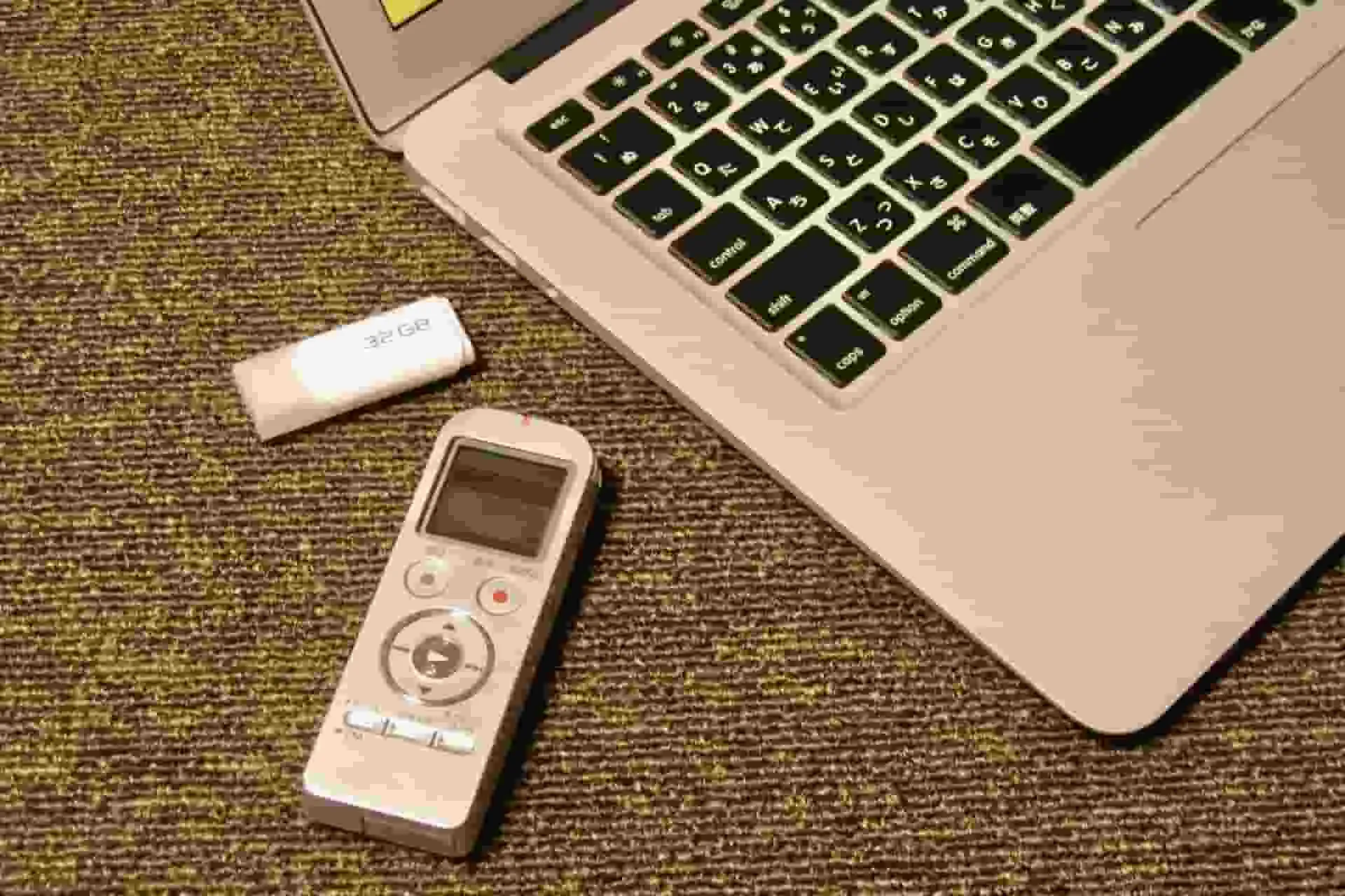 文字起こしを効率化する7つのコツ