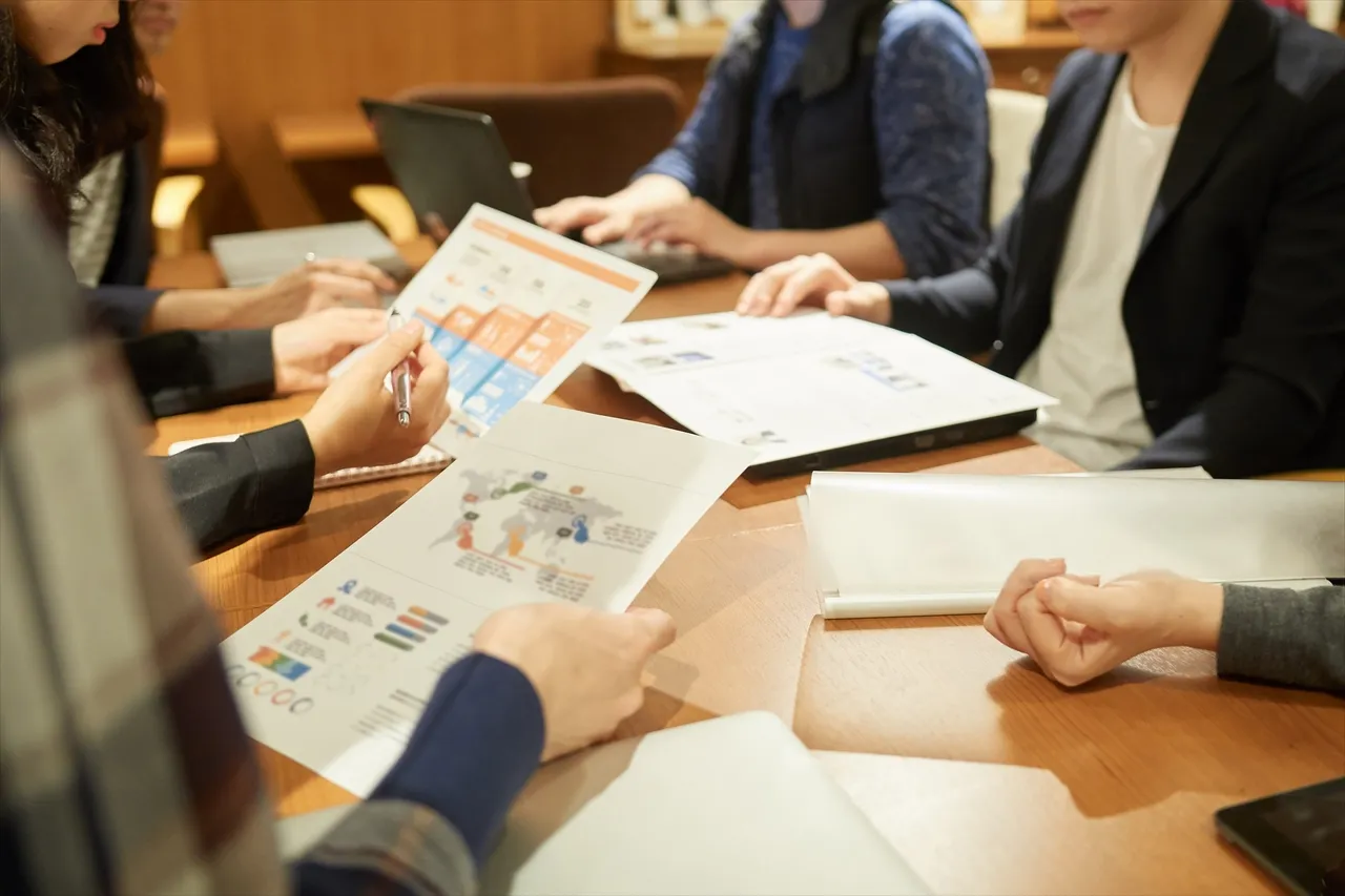 今なぜ情報共有が注目されているのか？