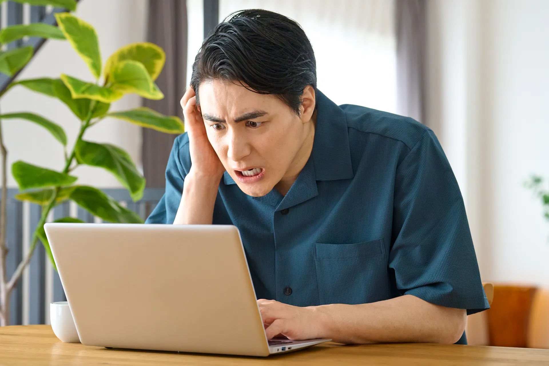 テレワークに潜む3つのデメリットとは？