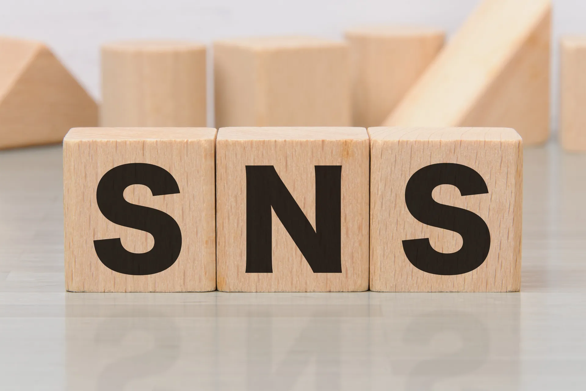 オープンソースで作る社内SNS