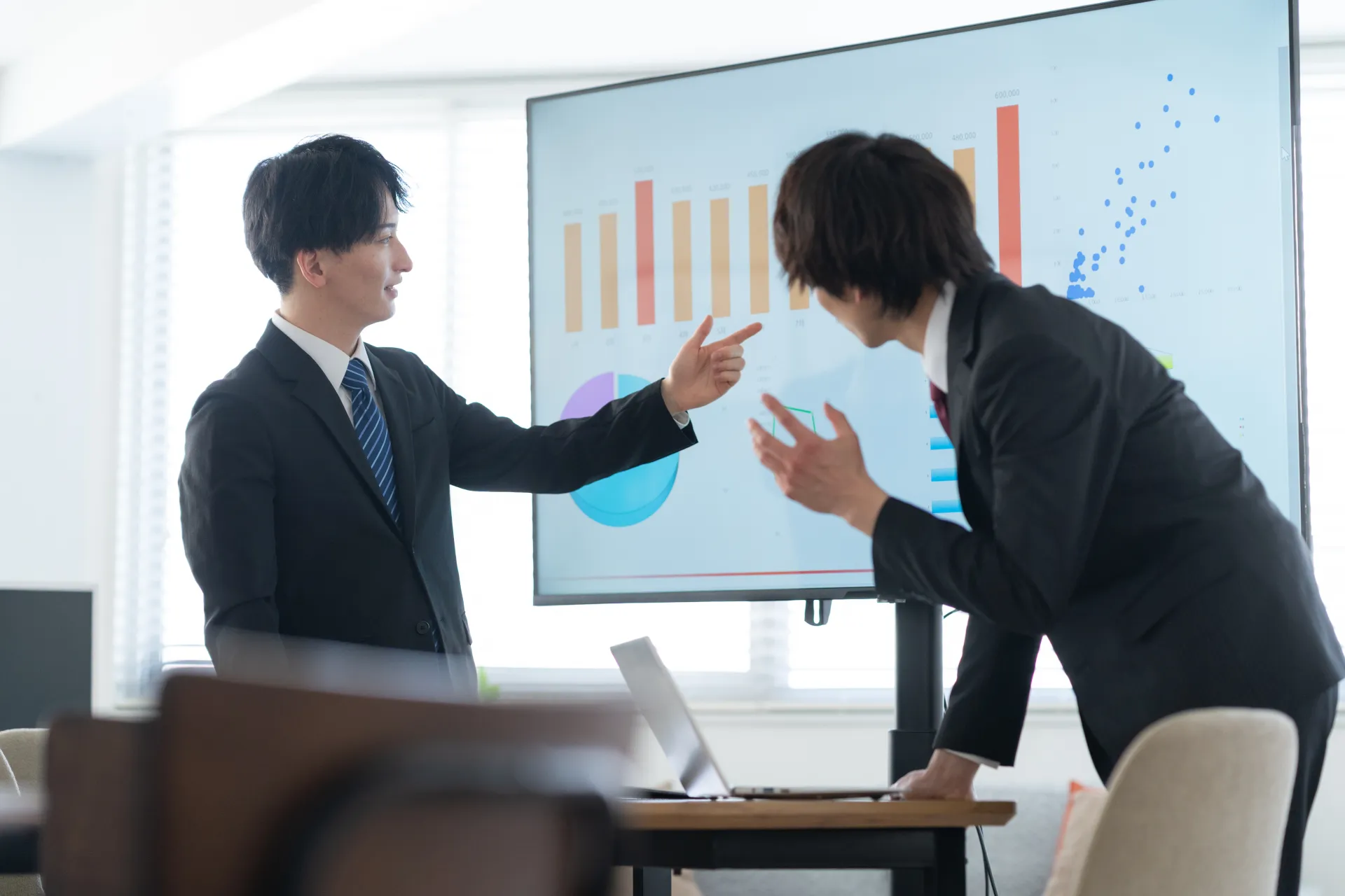 営業部門におけるナレッジ共有の効果的な進め方