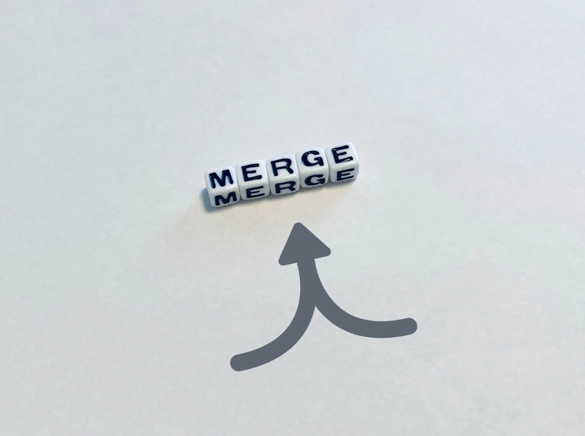 情報の一元化のメリットを踏まえ成功させるポイント