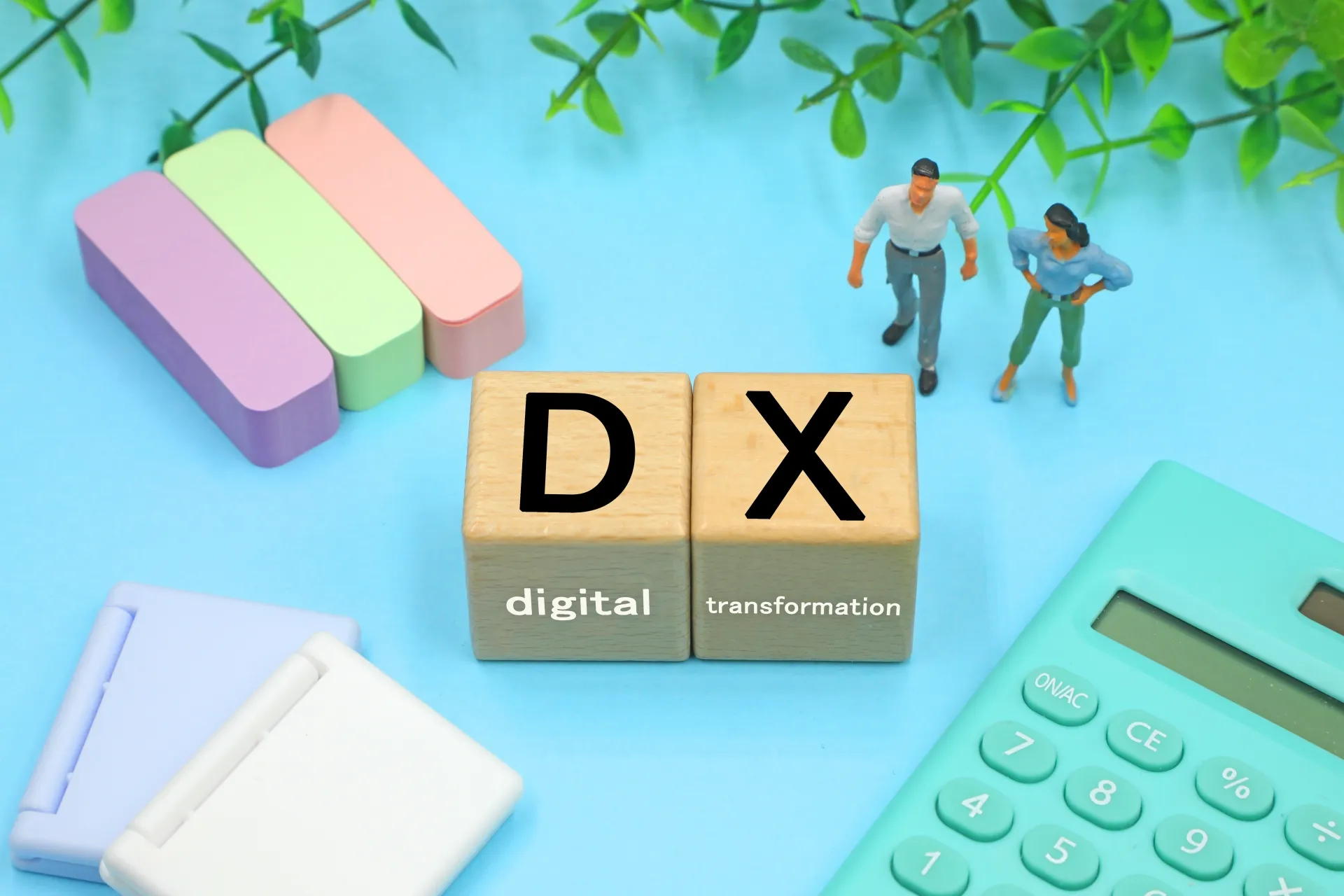 中小企業向け！DXにツールを用いる理由