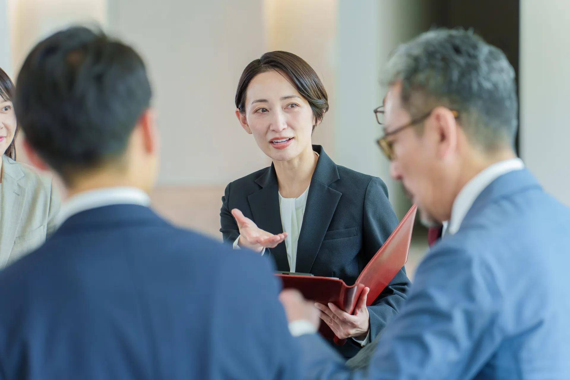 社内コミュニケーションの改善に取り組む流れとアイデア